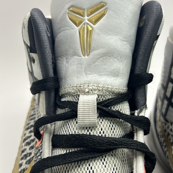 Nike KOBE 9 ELITE GS 'FUNDAMENTALS' rare kids size 6y - Picture 5 of 9